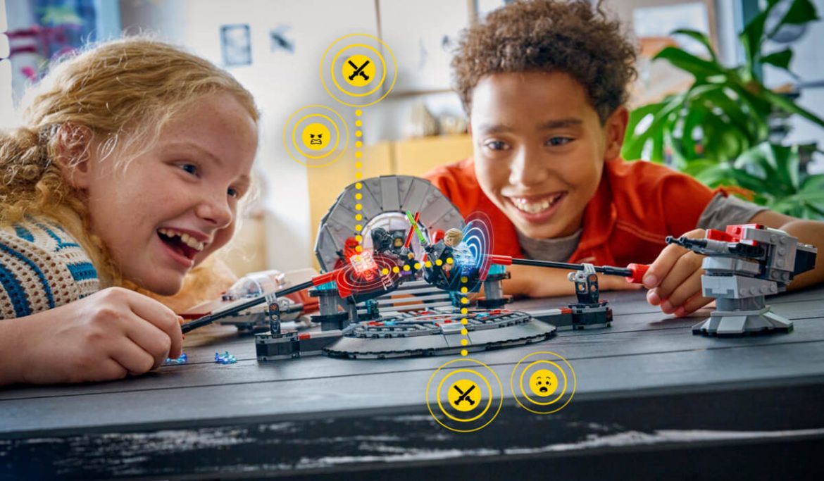 LEGO показала SMART Play на CES 2026: що це за технологія і коли нові набори з’являться у продажу в Україні