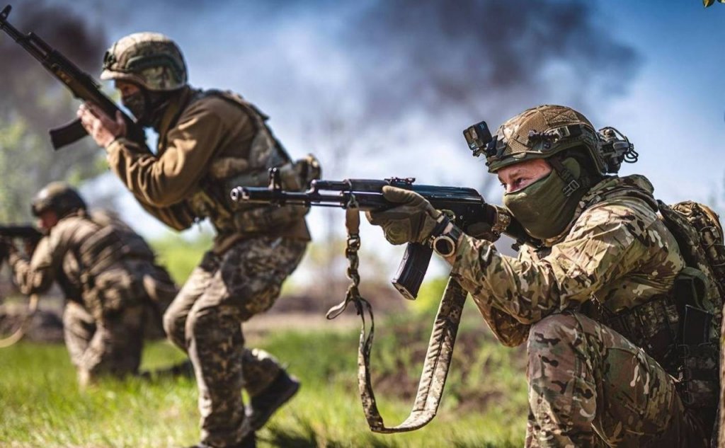24 лютого 2026: роковини повномасштабної війни — о котрій хвилина мовчання і як вшанувати правильно