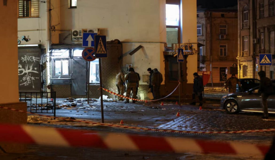 Вибухи у центрі Львова 22 лютого 2026: відео закладення вибухівки, затримання підозрюваної, що відомо