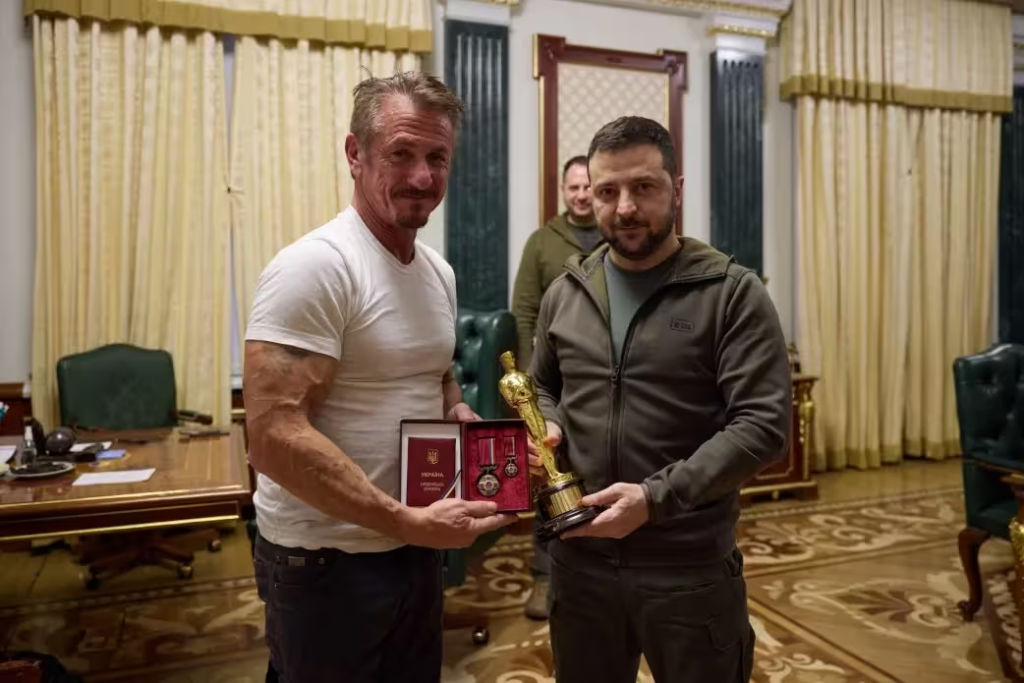 «Одна битва за іншою» з Шоном Пенном: про що фільм, за що актор отримав Оскар і як пов’язаний з Україною