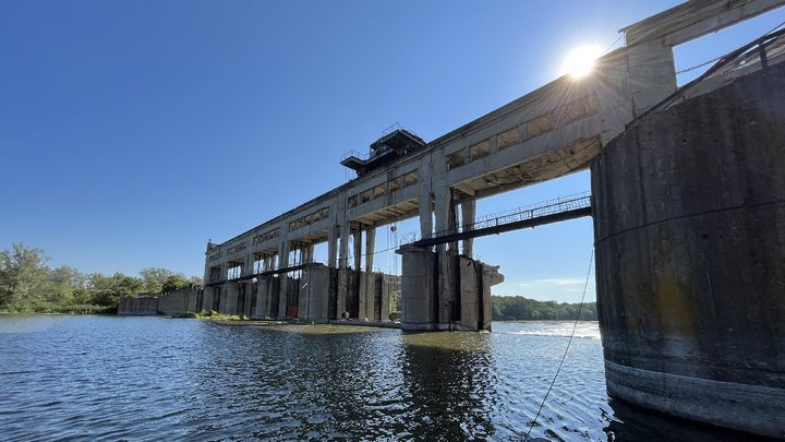 Чому на Донеччині можуть ввести графіки подачі води: що сталося біля Райгородка