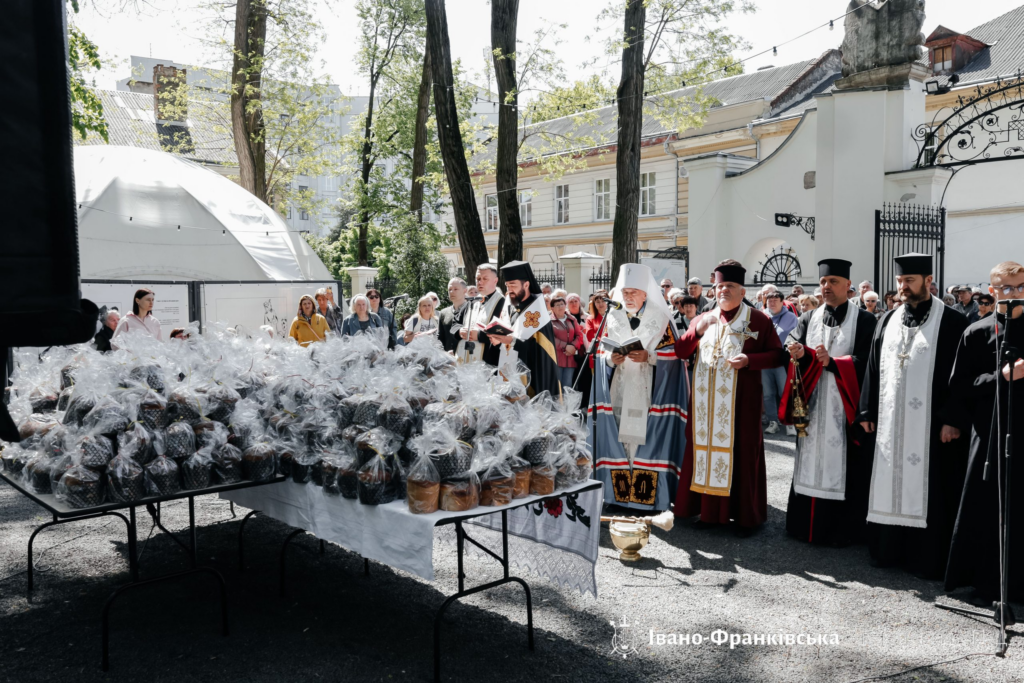 Де посвятити паску в Івано-Франківську у 2026 році: адреси храмів і розклад богослужінь