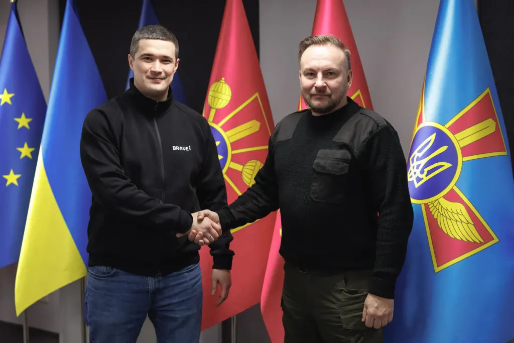 Хто такий Сергій Флеш: біографія Бескрестнова, робота з РЕБ і роль у Міноборони