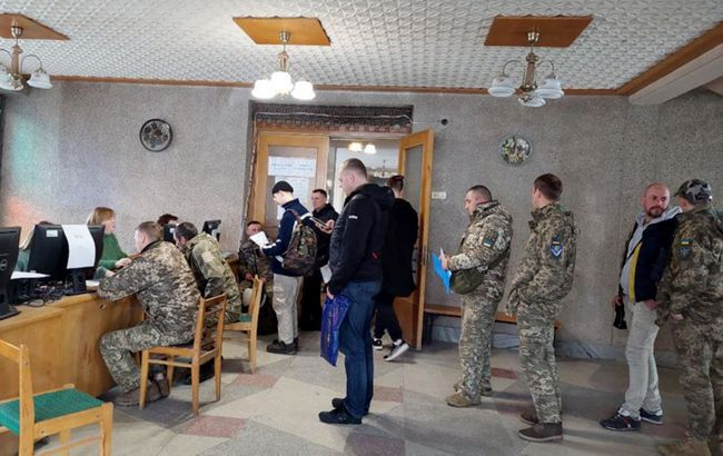 Чому до військової частини потрапили непридатні до служби: що кажуть про 2 тисячі людей