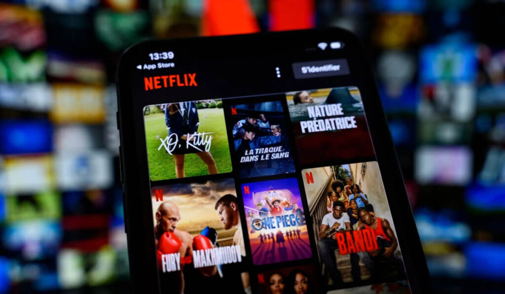 Netflix запускає вертикальну стрічку відео як у TikTok: що зміниться в мобільному застосунку