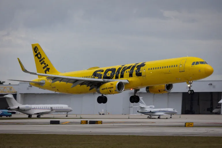 Spirit Airlines stellt Betrieb ein: Alle Flüge gestrichen — was Passagiere jetzt mit ihren Tickets tun müssen