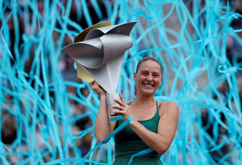 Марта Костюк перемогла росіянку Андрєєву у фіналі WTA 1000: як українка взяла титул у Мадриді