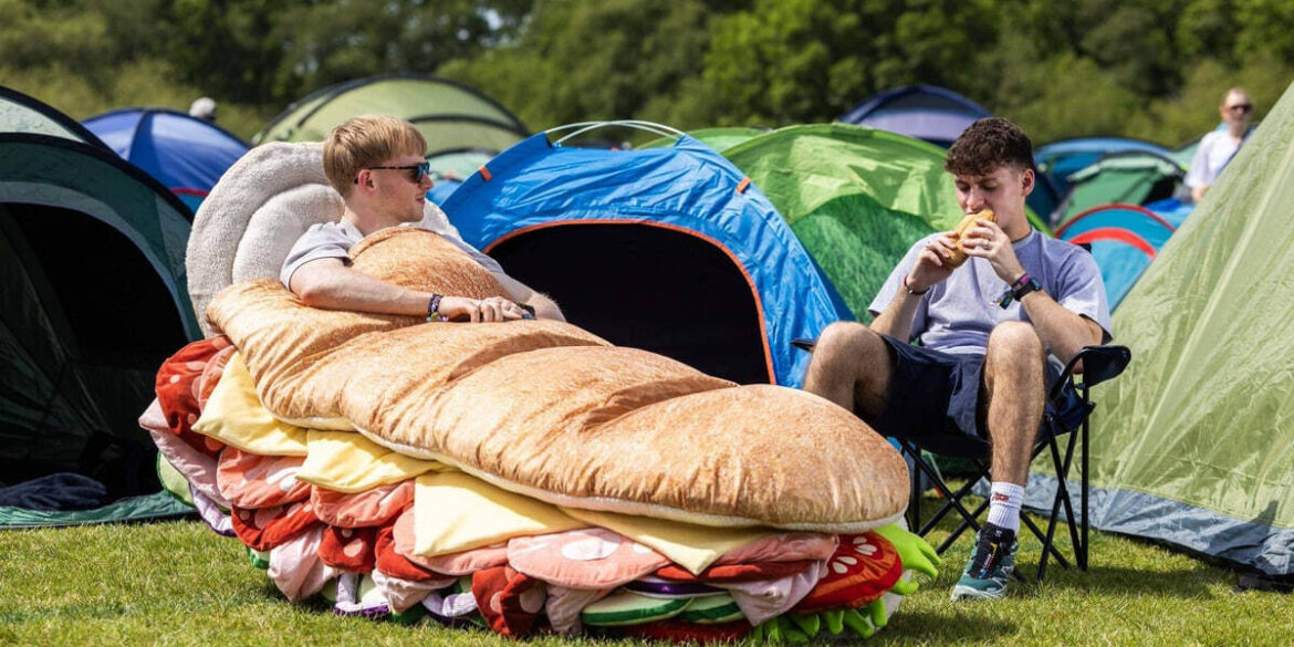 Subway Sleeping Bag-uette: чи можна купити спальник-сендвіч і як отримати його через розіграш