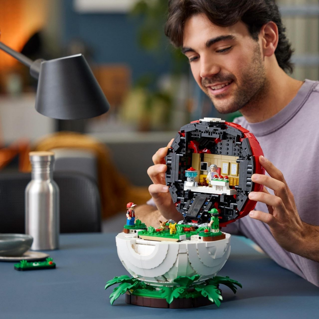 LEGO Pokémon Poké Ball 72154: ціна, дата виходу та де чекати продаж в Україні