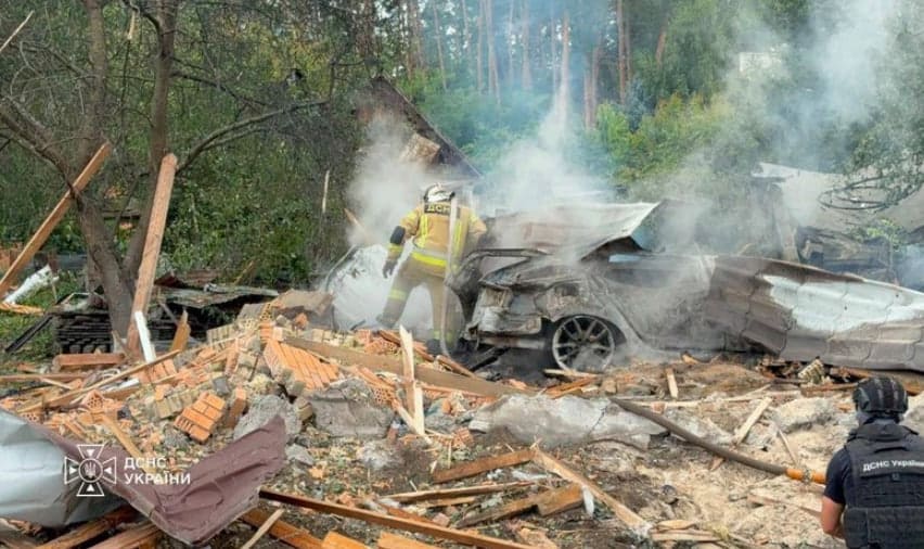 Удар по Київщині 24 липня: скільки загиблих і як триває рятувальна операція