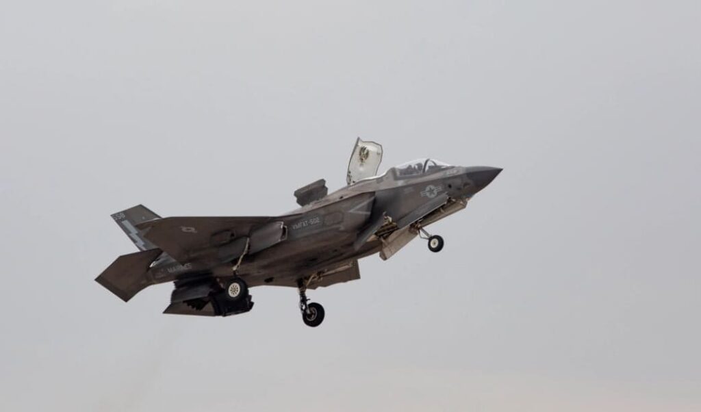 F-35B розбився у Каліфорнії: що сталося з пілотом і що відомо про аварію