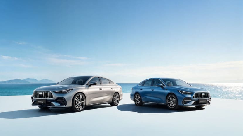 Geely Galaxy Starshine 6 EF їздить на метанолі, бензині та електриці: як працює незвичайний гібрид