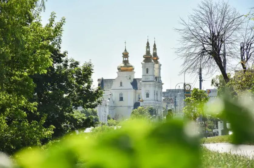 Яке свято 18 серпня 2026 року: церковний календар, іменини та заборони