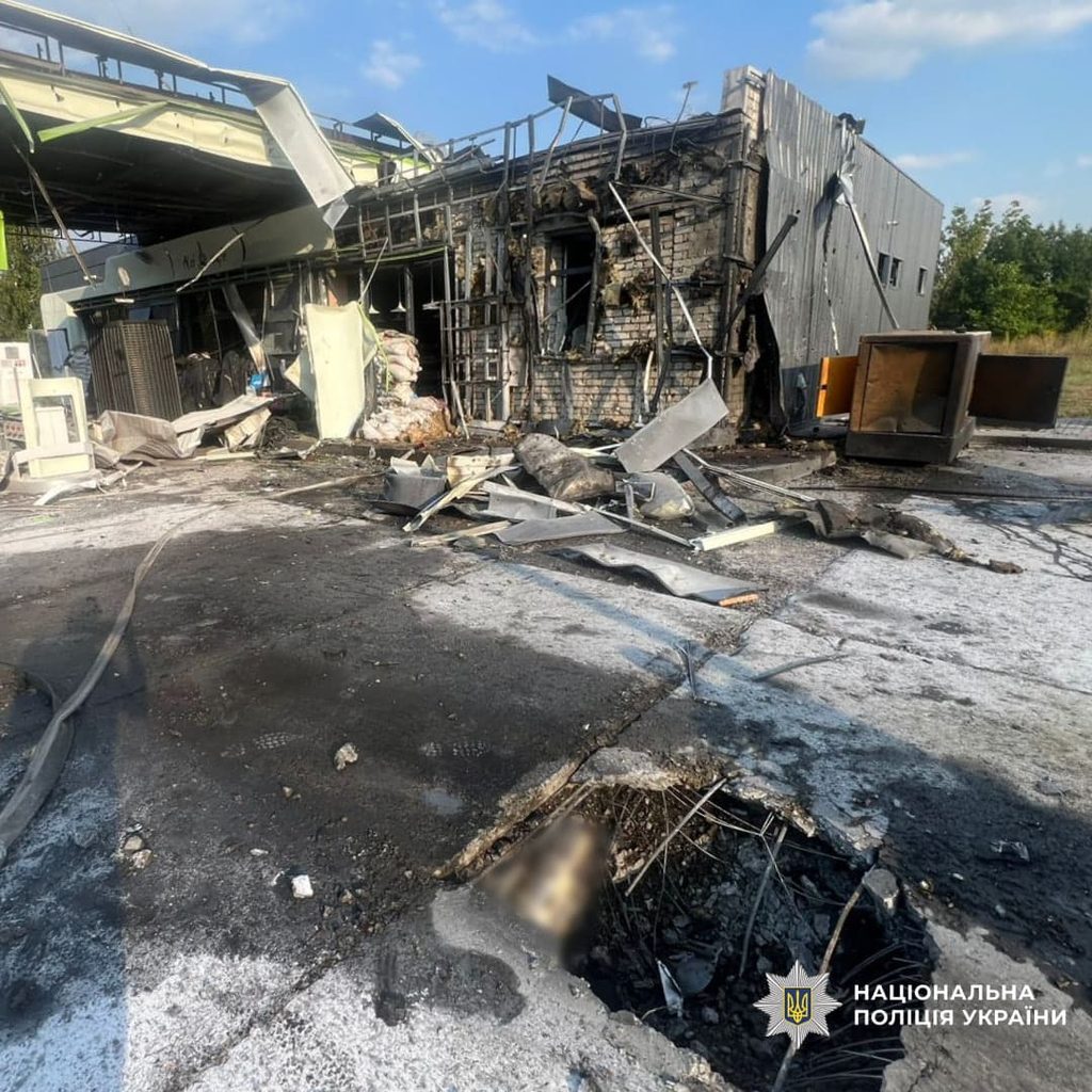 Дрони двічі вдарили по АЗС у Харкові за дві доби: що відомо про наслідки